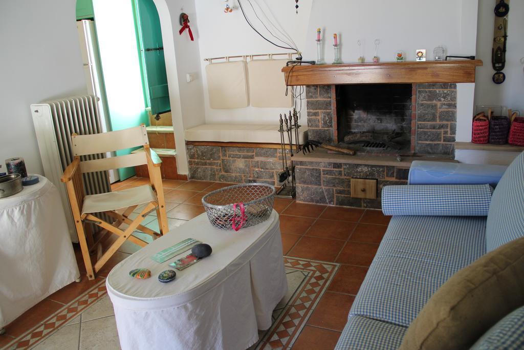 Вилла Chios Stone House Vrontados Экстерьер фото